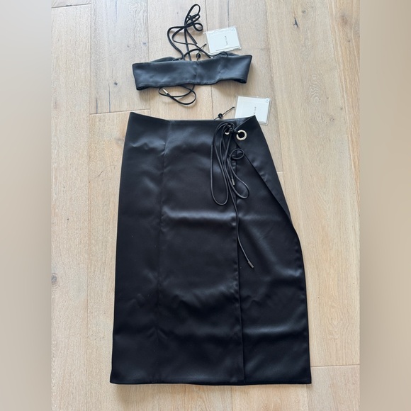 fanci club Dresses & Skirts - Fanci Club Set - U Up Send Pic top / Demure skirt